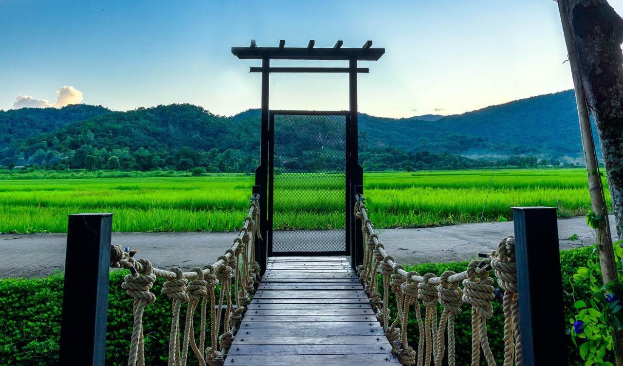 Baan Sin Suk Hotel Chiang Rai Exterior photo