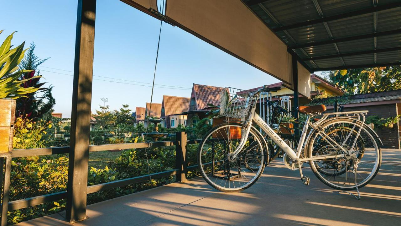 Baan Sin Suk Hotel Chiang Rai Exterior photo